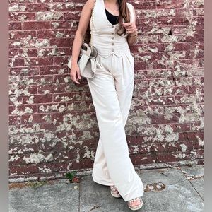 Trendy vest and pants off white